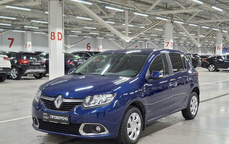 Renault Sandero II рестайлинг, 2017 год, 1 048 000 рублей, 1 фотография