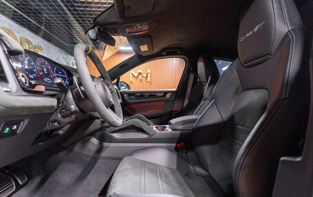 Porsche Cayenne III, 2025 год, 31 950 000 рублей, 16 фотография