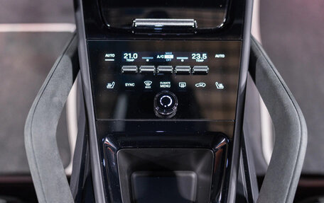 Porsche Cayenne III, 2025 год, 31 950 000 рублей, 24 фотография