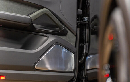 Porsche Cayenne III, 2025 год, 31 950 000 рублей, 29 фотография