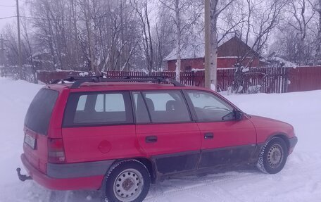 Opel Astra F, 1996 год, 70 000 рублей, 3 фотография