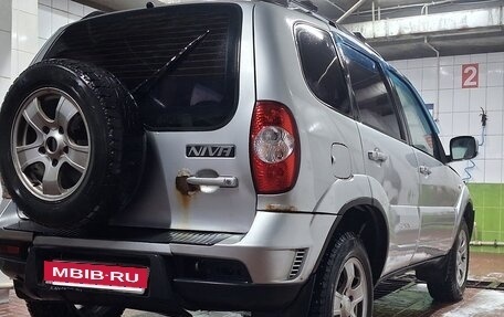 Chevrolet Niva I рестайлинг, 2012 год, 335 000 рублей, 4 фотография