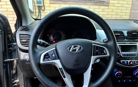 Hyundai Solaris II рестайлинг, 2016 год, 1 100 000 рублей, 9 фотография