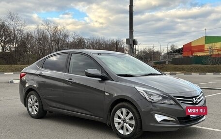 Hyundai Solaris II рестайлинг, 2016 год, 1 100 000 рублей, 3 фотография