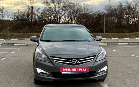 Hyundai Solaris II рестайлинг, 2016 год, 1 100 000 рублей, 2 фотография