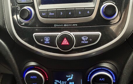 Hyundai Solaris II рестайлинг, 2016 год, 1 100 000 рублей, 15 фотография