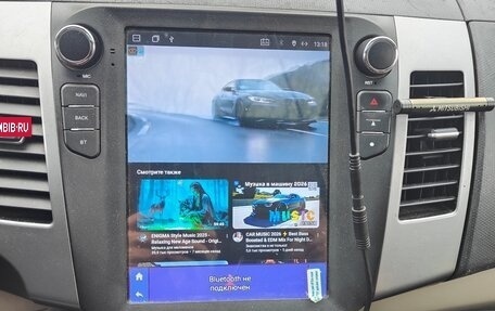 Mitsubishi Outlander III рестайлинг 3, 2008 год, 800 000 рублей, 16 фотография