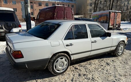 Mercedes-Benz W124, 1989 год, 350 000 рублей, 6 фотография
