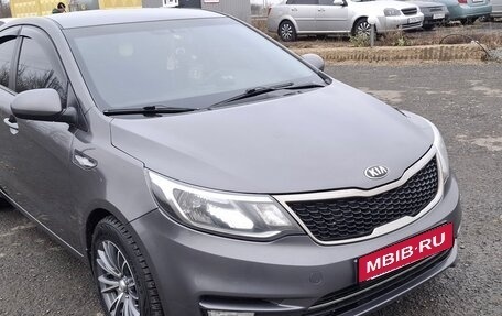 KIA Rio III рестайлинг, 2016 год, 1 100 000 рублей, 3 фотография