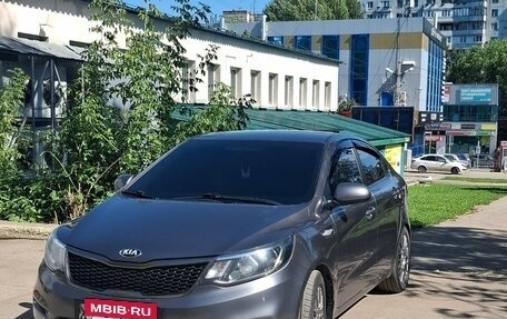 KIA Rio III рестайлинг, 2016 год, 1 100 000 рублей, 18 фотография