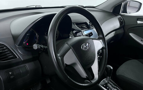 Hyundai Solaris II рестайлинг, 2013 год, 682 000 рублей, 10 фотография