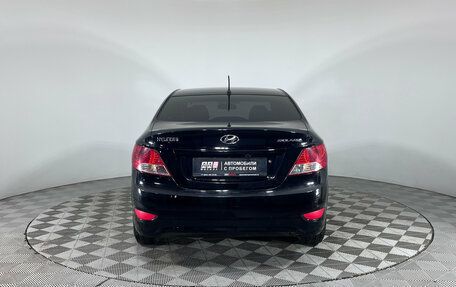 Hyundai Solaris II рестайлинг, 2013 год, 682 000 рублей, 6 фотография