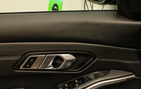 BMW 3 серия, 2020 год, 2 990 000 рублей, 22 фотография