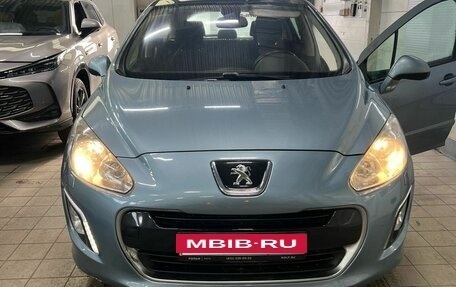 Peugeot 308 II, 2011 год, 580 000 рублей, 2 фотография