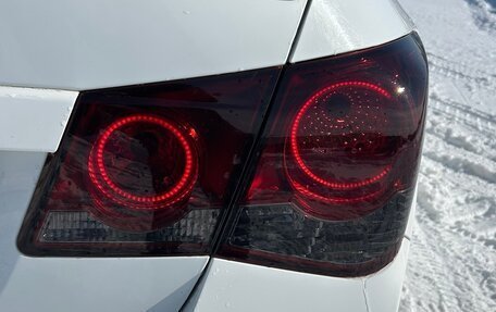 Chevrolet Cruze II, 2014 год, 950 000 рублей, 10 фотография