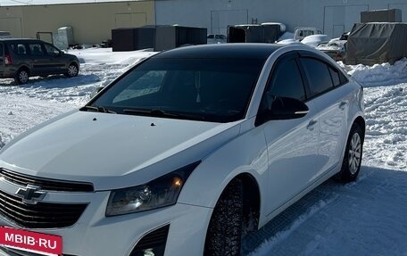 Chevrolet Cruze II, 2014 год, 950 000 рублей, 3 фотография