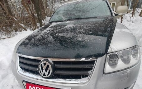 Volkswagen Touareg III, 2004 год, 650 000 рублей, 26 фотография