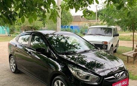 Hyundai Solaris II рестайлинг, 2011 год, 750 000 рублей, 7 фотография