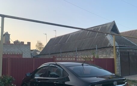 Hyundai Solaris II рестайлинг, 2011 год, 750 000 рублей, 15 фотография