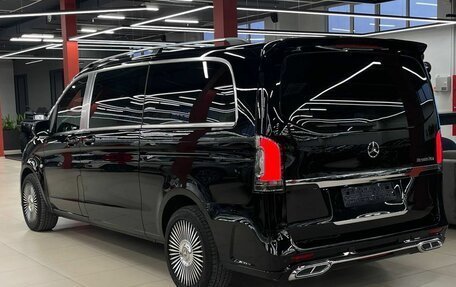 Mercedes-Benz Vito, 2022 год, 9 890 000 рублей, 6 фотография