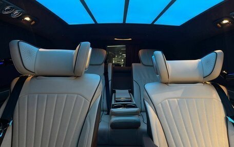 Mercedes-Benz Vito, 2022 год, 9 890 000 рублей, 28 фотография