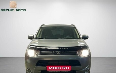 Mitsubishi Outlander III рестайлинг 3, 2012 год, 990 000 рублей, 7 фотография