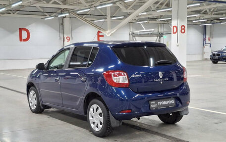 Renault Sandero II рестайлинг, 2017 год, 1 048 000 рублей, 7 фотография