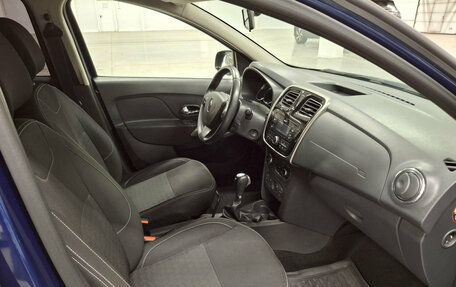 Renault Sandero II рестайлинг, 2017 год, 1 048 000 рублей, 11 фотография