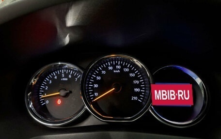 Renault Sandero II рестайлинг, 2017 год, 1 048 000 рублей, 13 фотография