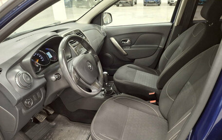 Renault Sandero II рестайлинг, 2017 год, 1 048 000 рублей, 16 фотография