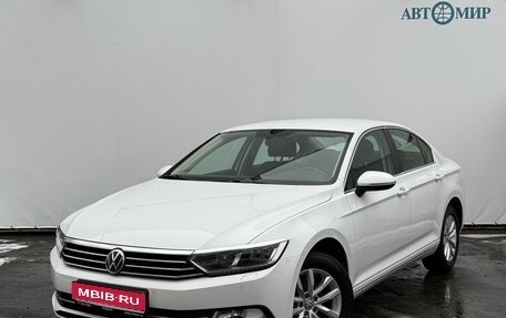 Volkswagen Passat B8 рестайлинг, 2017 год, 1 600 000 рублей, 1 фотография