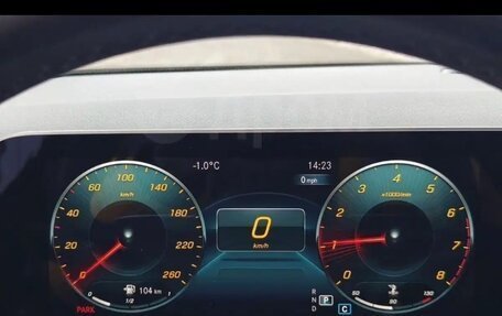 Mercedes-Benz GLB, 2020 год, 3 300 000 рублей, 3 фотография