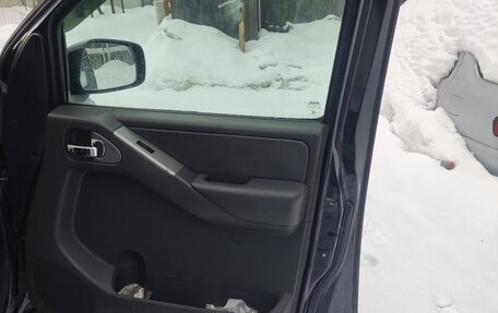 Nissan Pathfinder, 2005 год, 600 000 рублей, 2 фотография