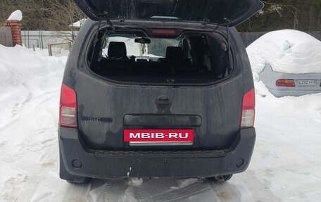 Nissan Pathfinder, 2005 год, 600 000 рублей, 13 фотография