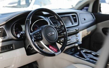 KIA Carnival III, 2018 год, 2 649 000 рублей, 8 фотография