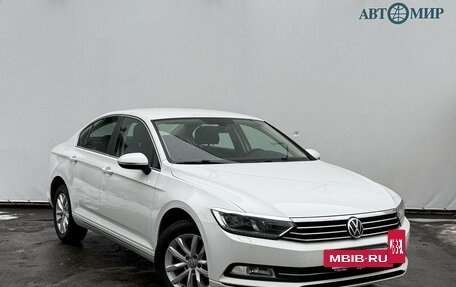 Volkswagen Passat B8 рестайлинг, 2017 год, 1 600 000 рублей, 3 фотография