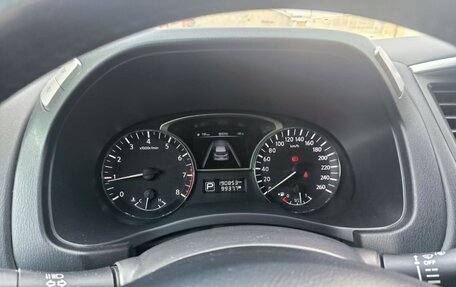 Nissan Pathfinder, 2015 год, 1 930 000 рублей, 7 фотография