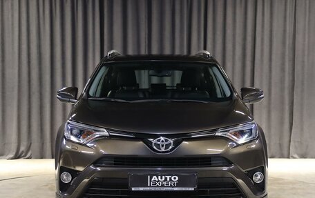 Toyota RAV4, 2017 год, 2 699 000 рублей, 14 фотография