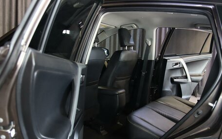 Toyota RAV4, 2017 год, 2 699 000 рублей, 10 фотография