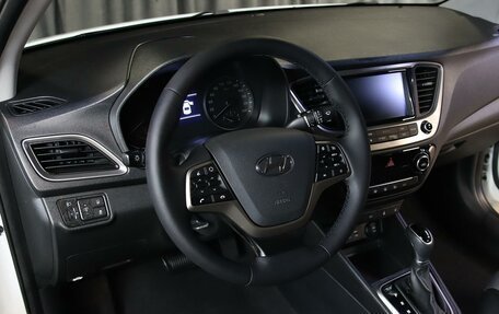 Hyundai Solaris II рестайлинг, 2018 год, 1 199 000 рублей, 7 фотография