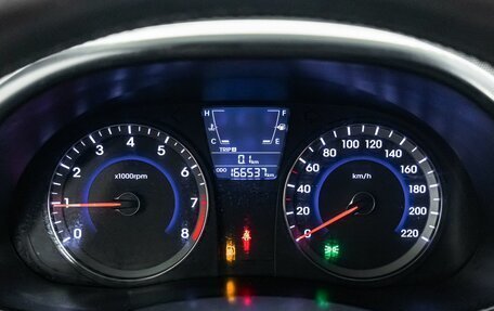 Hyundai Solaris II рестайлинг, 2012 год, 700 000 рублей, 16 фотография