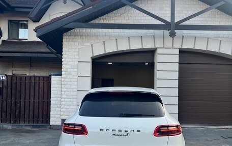 Porsche Macan I рестайлинг, 2014 год, 2 950 000 рублей, 2 фотография