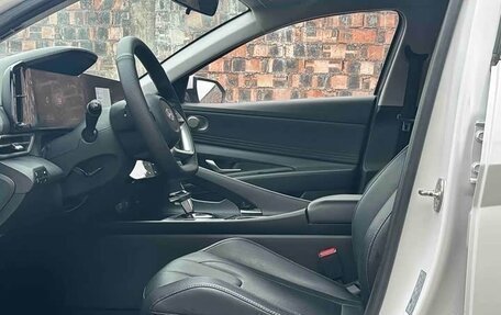 Hyundai Elantra, 2022 год, 1 410 333 рублей, 6 фотография