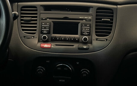 KIA Rio II, 2010 год, 650 000 рублей, 15 фотография