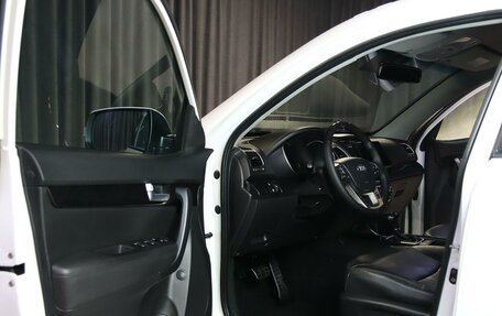 KIA Sorento II рестайлинг, 2018 год, 1 999 000 рублей, 12 фотография