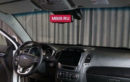 KIA Sorento II рестайлинг, 2018 год, 1 999 000 рублей, 5 фотография