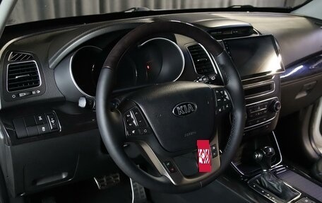 KIA Sorento II рестайлинг, 2018 год, 1 999 000 рублей, 6 фотография