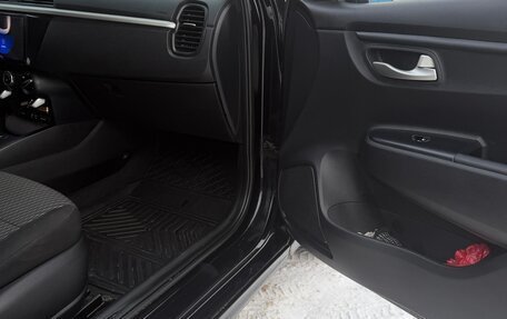 KIA Rio IV, 2017 год, 950 000 рублей, 7 фотография