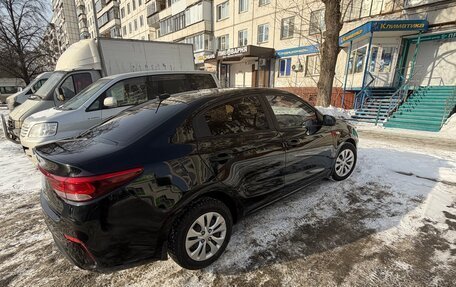 KIA Rio IV, 2017 год, 950 000 рублей, 10 фотография