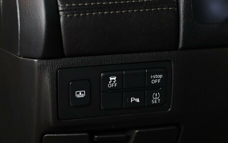 Mazda 6, 2017 год, 1 899 000 рублей, 12 фотография